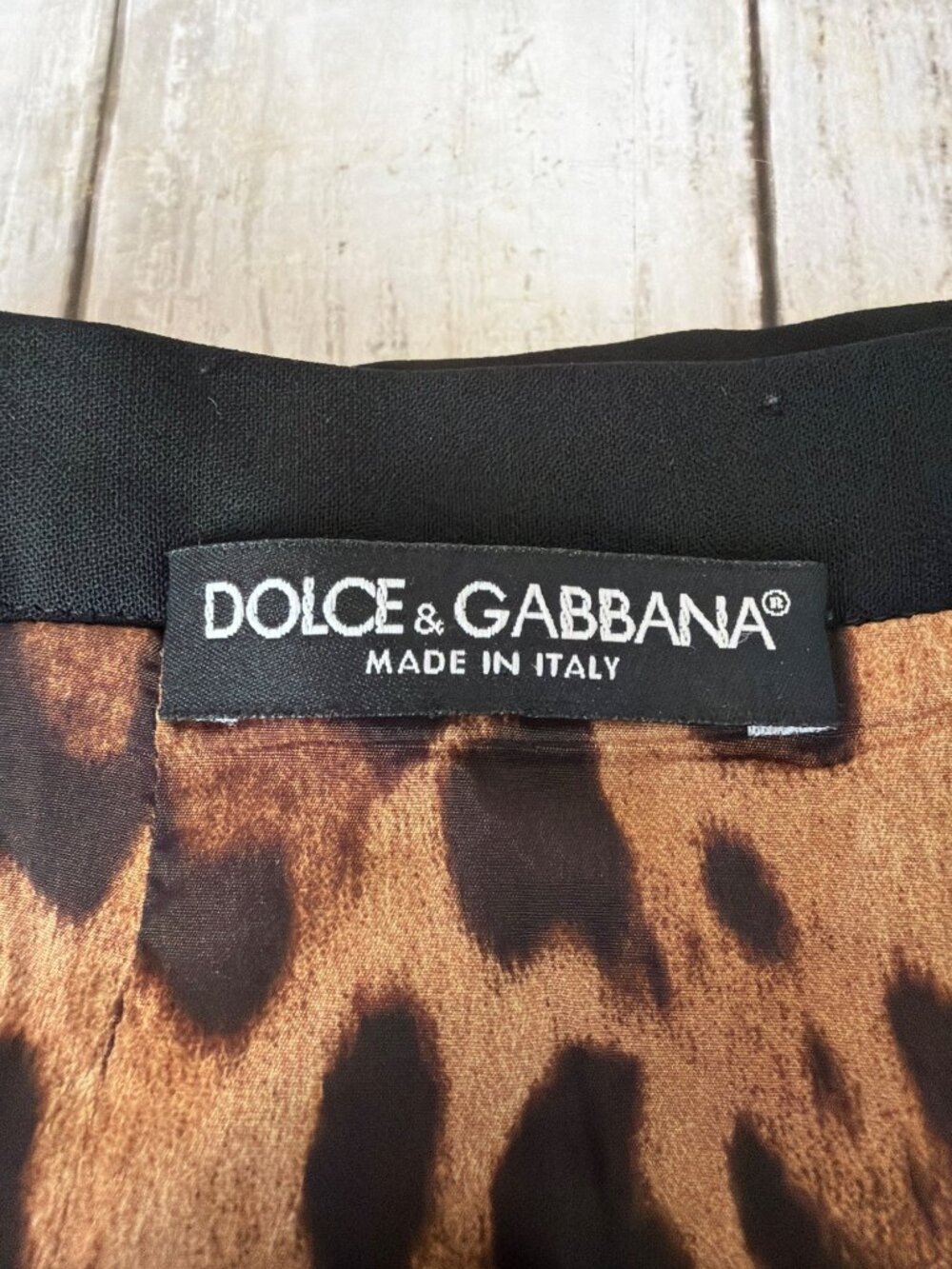 Vintage Dolce & Gabbana Black Wool Knee Length Skirt Leopard Lining Sz IT38 - Picture 9 of 16